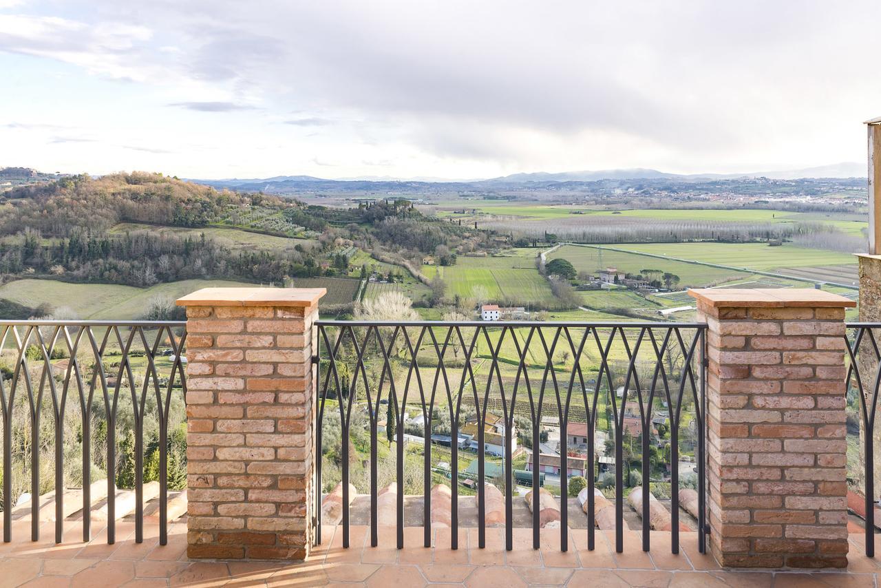 Le 3 Rane B&B Treggiaia 外观 照片